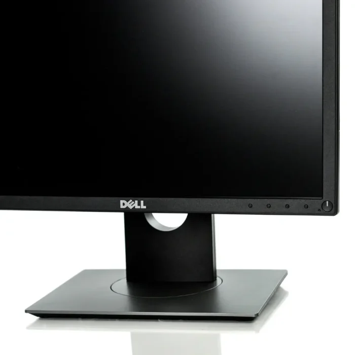 Dell P1917S Professional 19 Inch Square LED Monitor Dell P1917S Professional 19 Inch Square LED Monitor